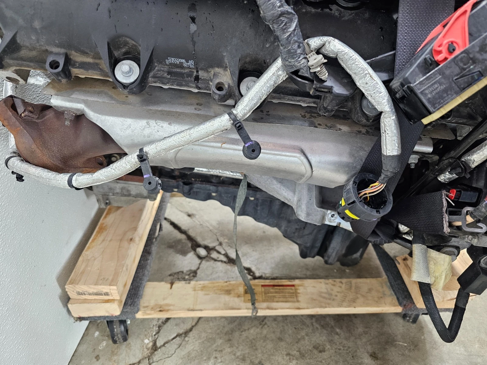 DODGE DURANGO R/T 18-26 4X4 OEM V8 HEMI 5.7L 8 CYLINDER ENGINE MOTOR COMPLETE - Image 4